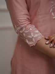 Women's Blush Pink Embroidered Kurta Set