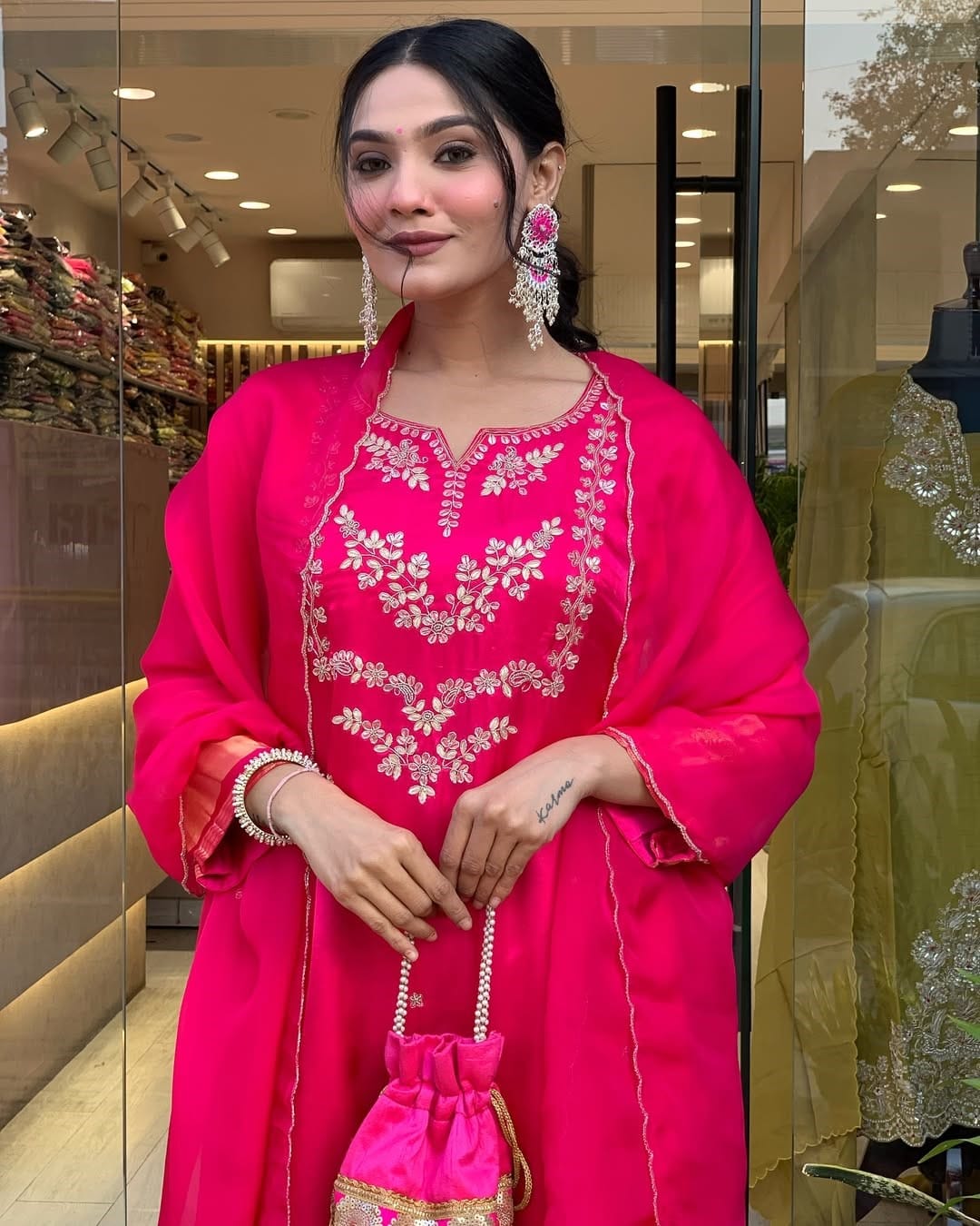 Women's Hot Pink Embroidered Kurta Set