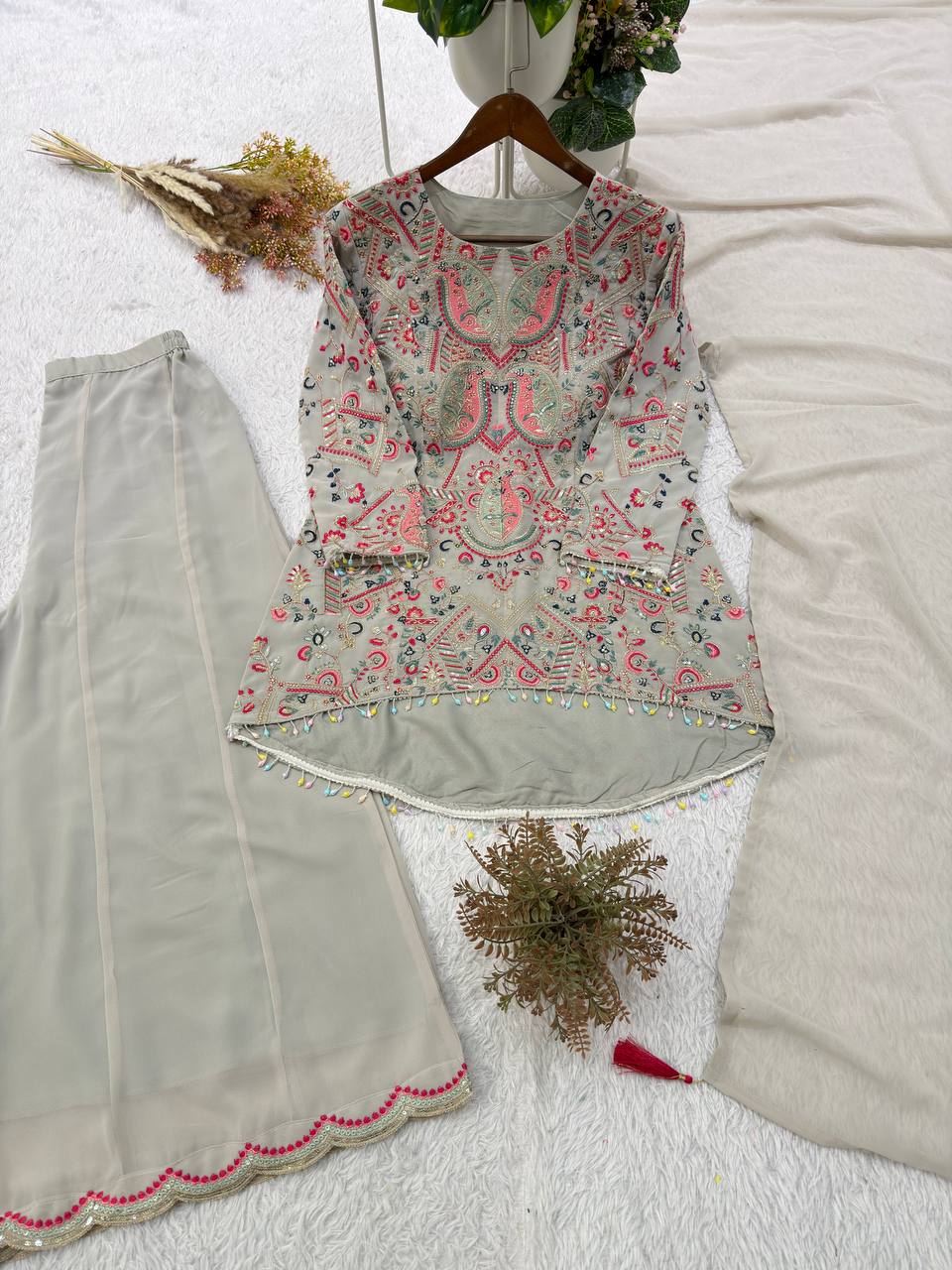 Women’s Embroidered Pakistani Suit Set with Palazzo & Dupatta