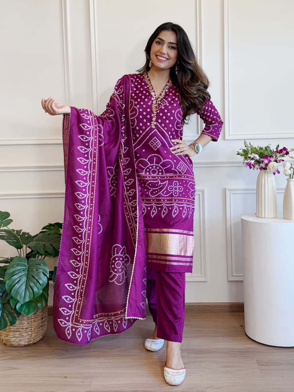 Women's Magenta Bandhani Print Kurta Set