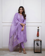 Women's Lavender Embroidered Kurta Set