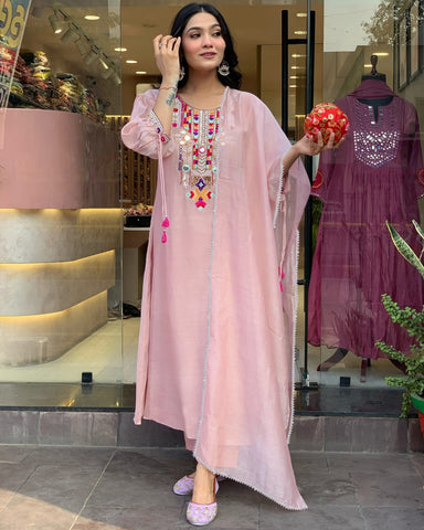 Embroidered Kaftan Kurta Set