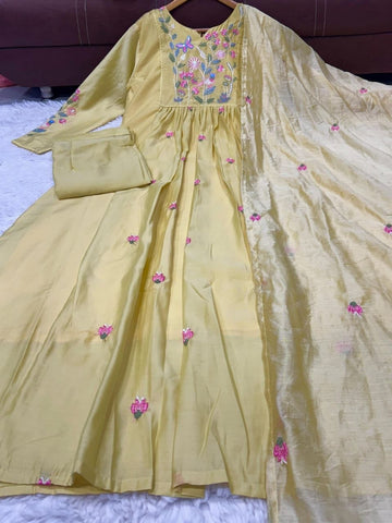 Women's Embroidered Anarkali Kurta Set