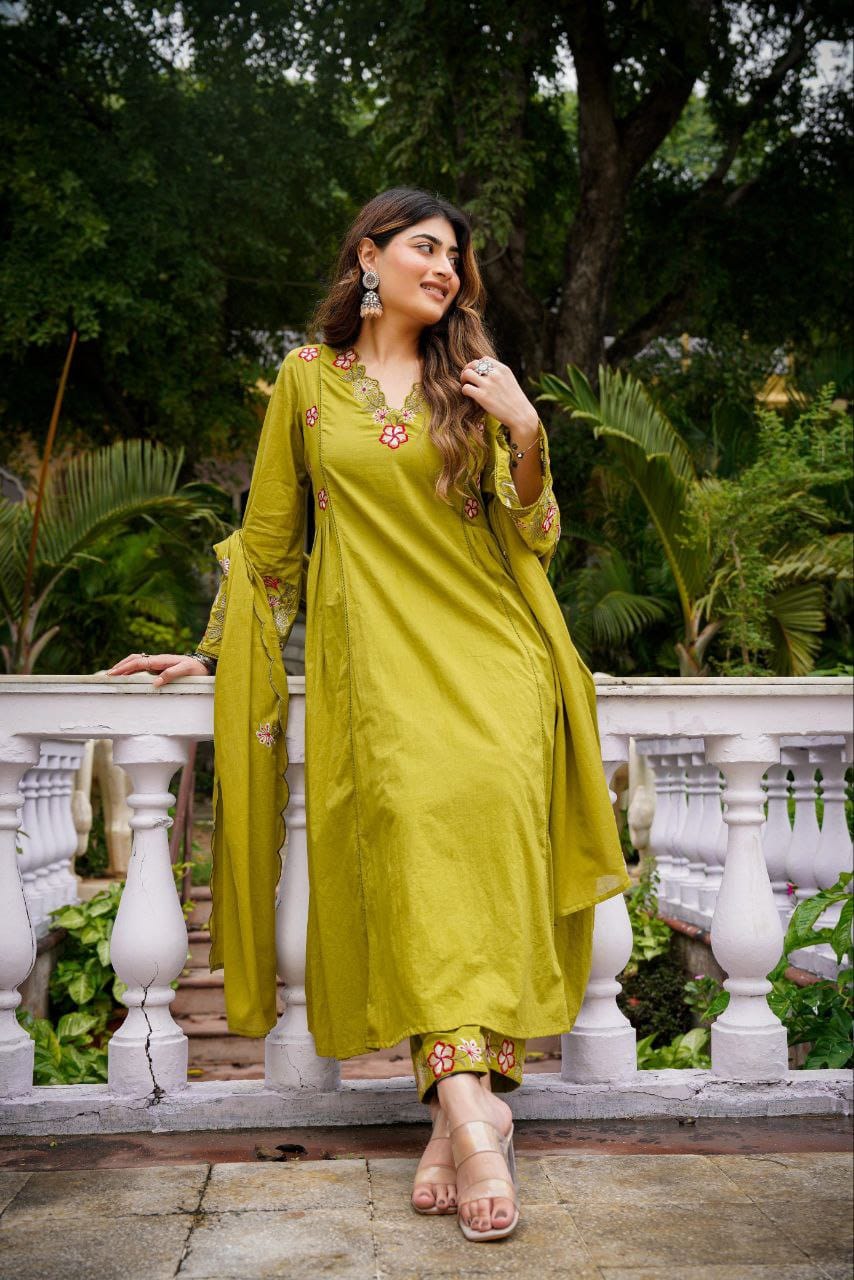 Women's Premium Embroidered Kurta Set