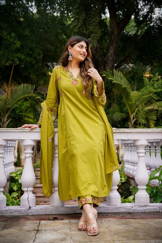 Women's Premium Embroidered Kurta Set