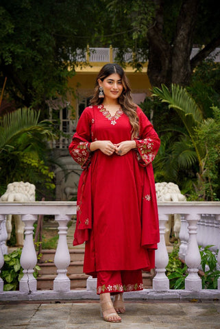 Women's Premium Embroidered Kurta Set
