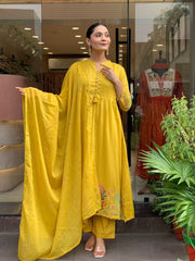 Women's Embroidered Anarkali Kurta Set
