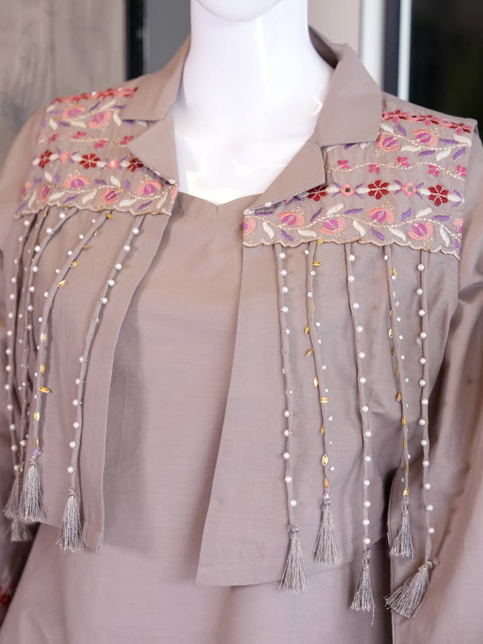 Women’s Beige Embroidered Kurta Pant Set
